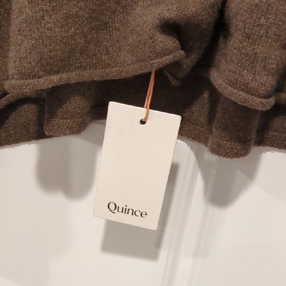 Quince Chocolate Brown Women's Mongolian Cashmere Poncho - Picture 2 of 7